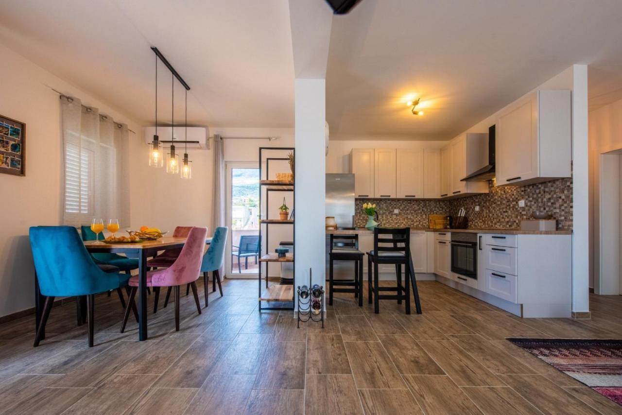 Apartman Paula Kaštela Eksteriør bilde